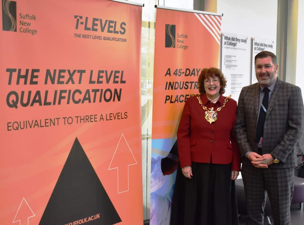 Mayor of Ipswich and Alan Pease pose with T Level banners at suffolk new college
