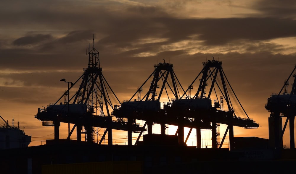 A photo of Felixstowe Docks at night