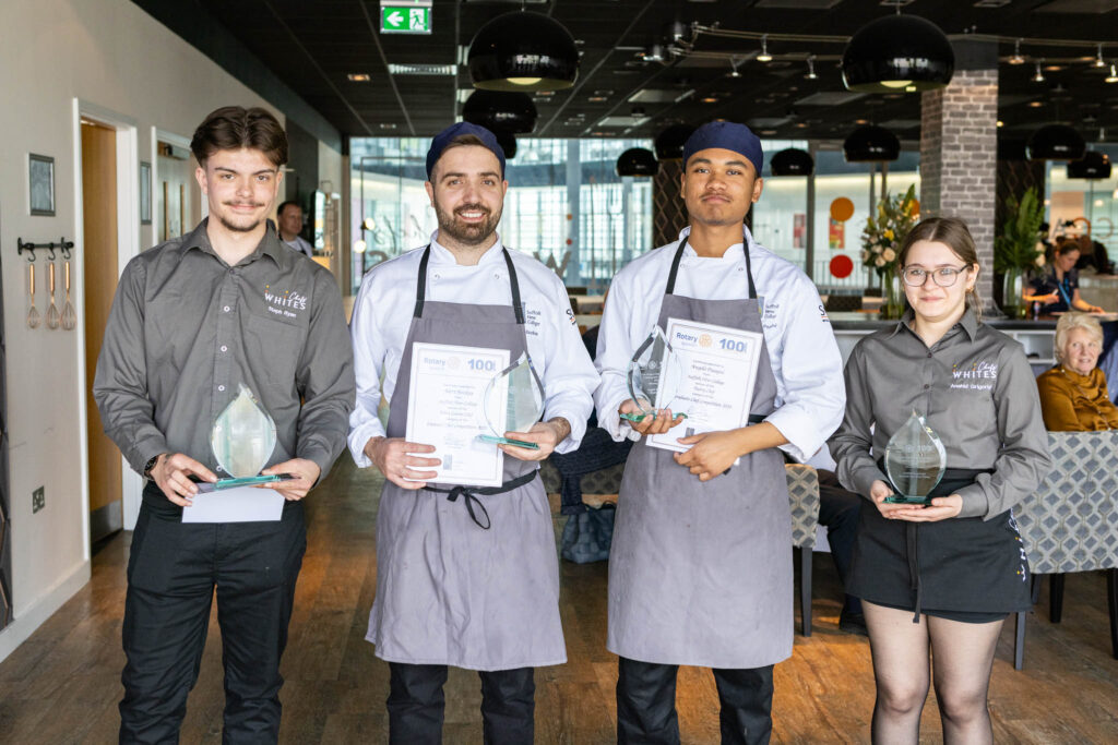 Restaurant teams receiving awards